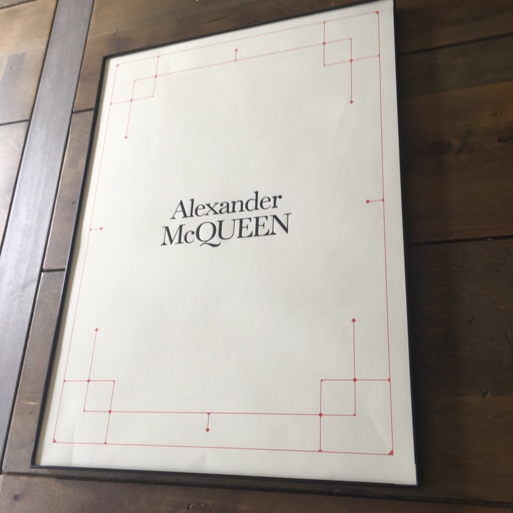 Alexander McQueen shopping bag - Picture 2 of 2